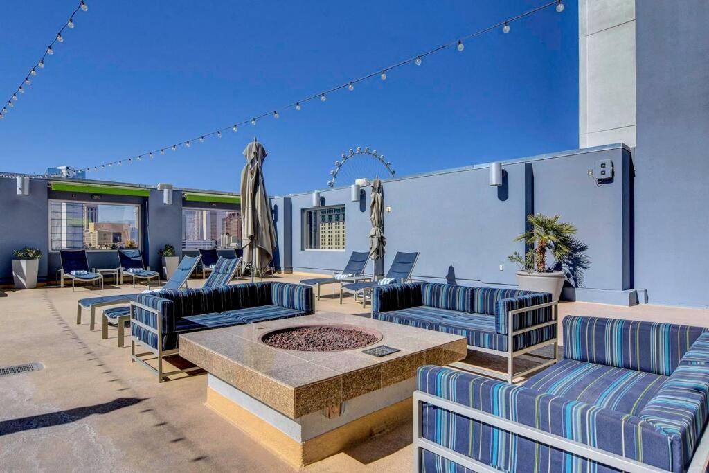 Ultimate Las Vegas Getaway One Bedroom Suite With Balcony, Kitchen, Gym, Pool & Free Parking Экстерьер фото