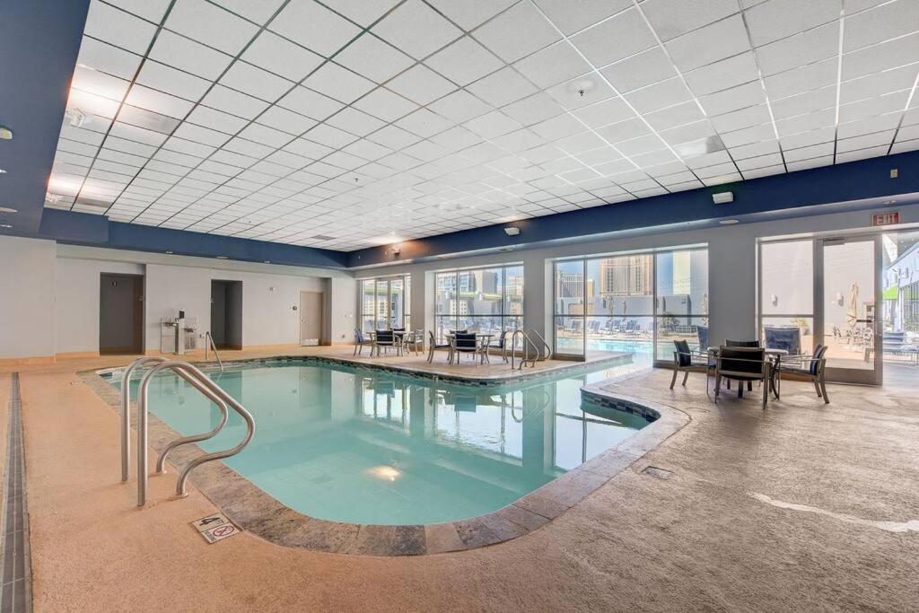 Ultimate Las Vegas Getaway One Bedroom Suite With Balcony, Kitchen, Gym, Pool & Free Parking Экстерьер фото