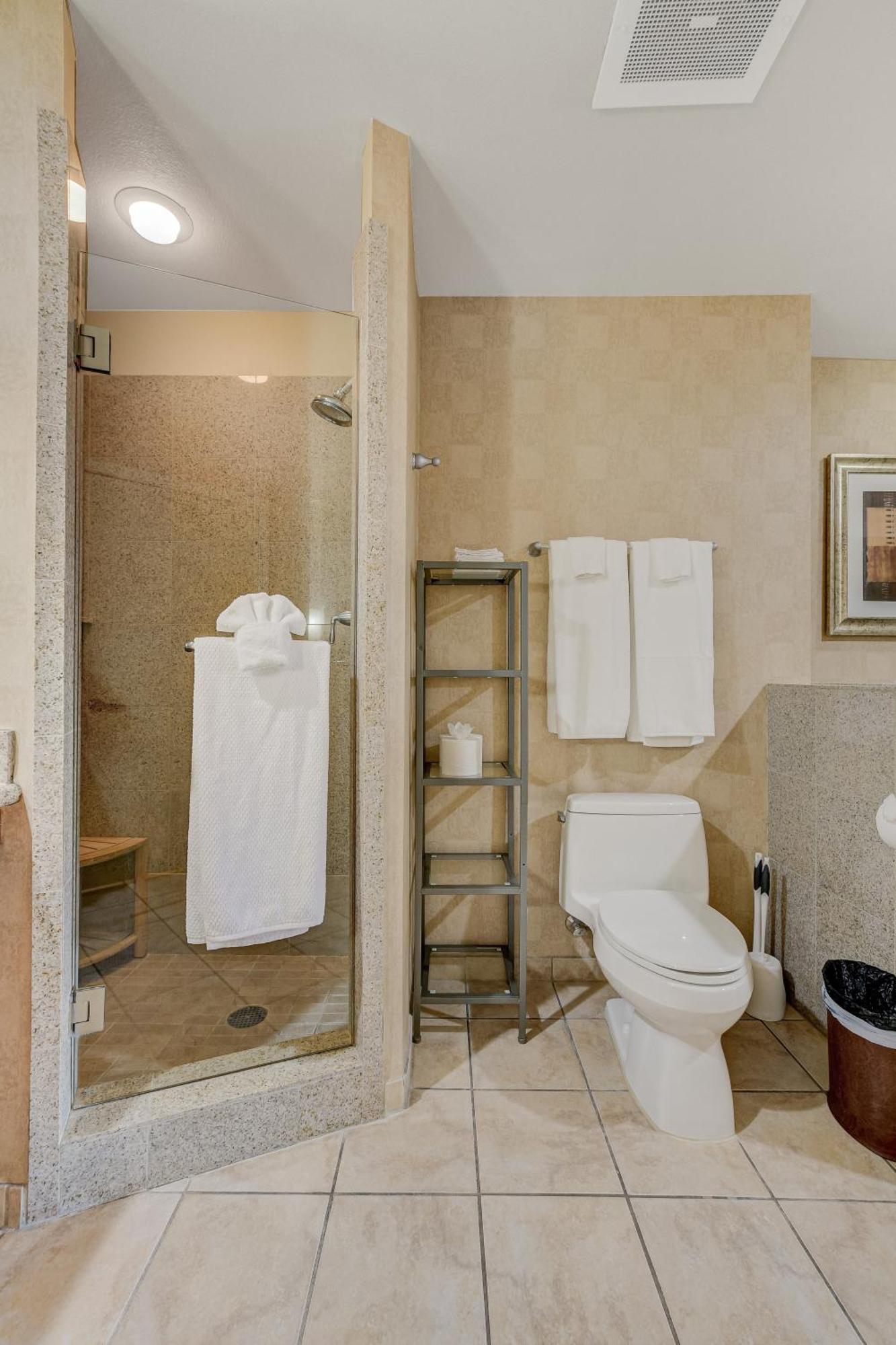Ultimate Las Vegas Getaway One Bedroom Suite With Balcony, Kitchen, Gym, Pool & Free Parking Экстерьер фото